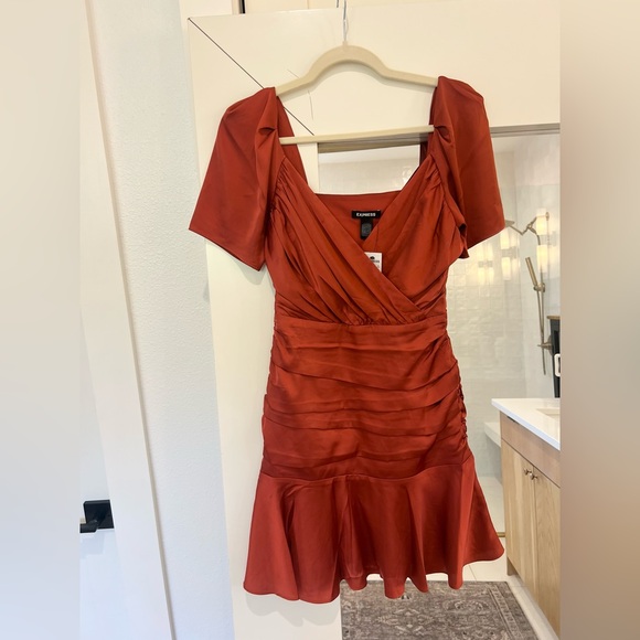 Satin ruched mini dress - Picture 2 of 7